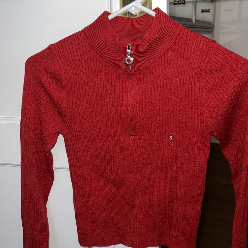 Red quarter zip sweater, with flower zipper, very comfortable.